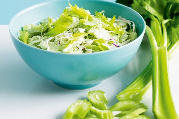 salata od povrća sa začinskim biljem za potenciju